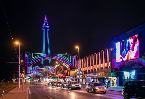 blackpool lights 2023 coach trips.